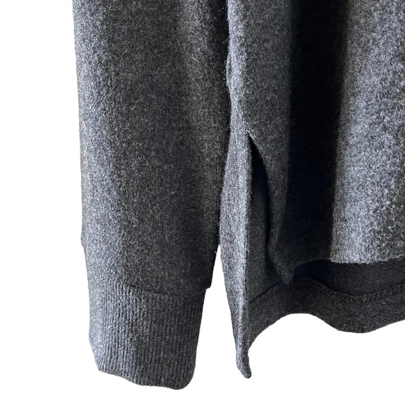 Stars Above Women’s Cashmink Lounge Top (Heather Grey) - Picture 7 of 7